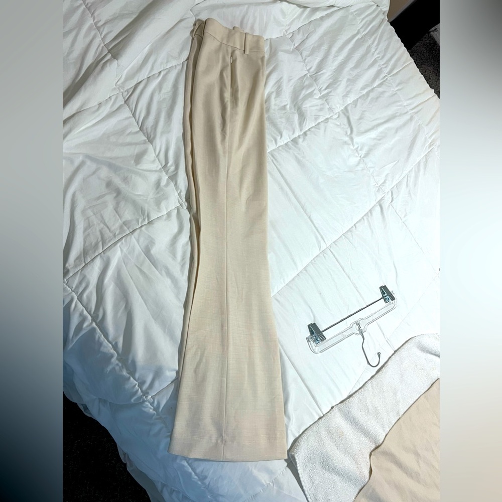 || ELIE TAHARI LINNEN DRESS PANT || NWOT || BEIGE || BELL BOTTOM ||